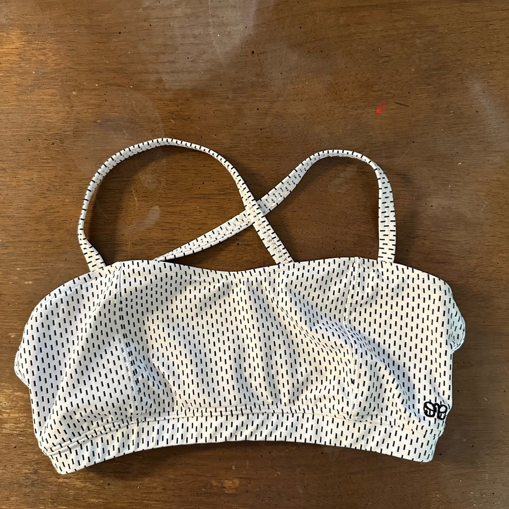 Albion fit uplift bra